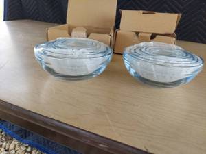 lot 3729 image: Anchor hocking bowls