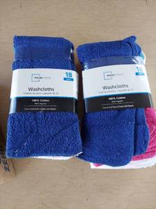 lot 3736 image: (2) 18 pack washcloths