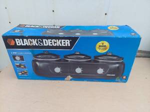 lot 3753 image: 3-Pot Slower Cooker