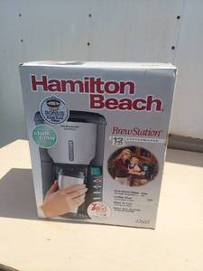 lot 3755 image: BrewStation Plus 12-Cup Automatic Drip Coffeemaker