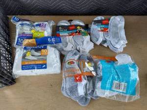 lot 3763 image: low cut socks