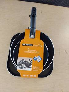 lot 3806 image: 3 pack cookware