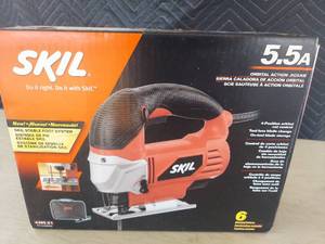 lot 3837 image: Skill jigsaw