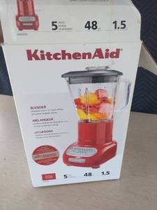lot 3850 image: Kitchenaid blender