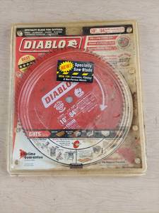 lot 3891 image: Diablo 10 in. blade