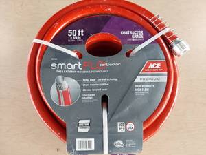 lot 3896 image: 50 ft water hose