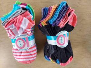 lot 3913 image: (2) 10 pack socks