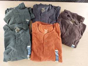lot 3915 image: 3xl long sleeve thermal henleys