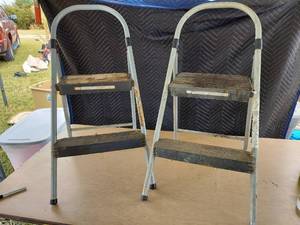 lot 3930 image: step stools
