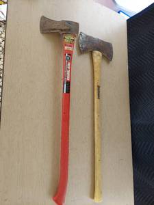 lot 3944 image: splitting maul and 2 bit axe