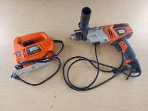 lot 3969 image: Black and Decker hammer drill and Jig saw