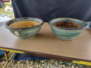 lot 3975 image: glazed planters