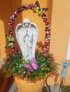 lot 1776 image: TOETOL Outdoor Garden Statues Praying Angel Statue 31.1 Grave Decorations Magnesium Oxide Stone Grey Yard Patio Deck Home Entryway Hallway Sculpture