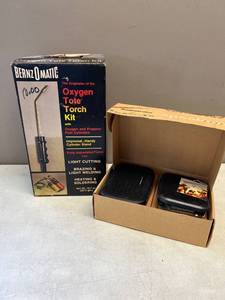 lot 2030 image: Mixed Lot - Torch and Speakers