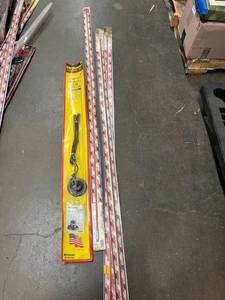 lot 2039 image: Lot&nbsp of 4 Antennas&nbsp&nbsp