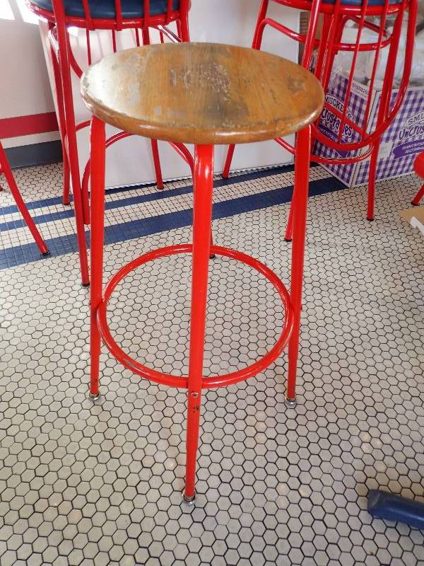 lot 1942 image: Wood Padded Framed Barstool