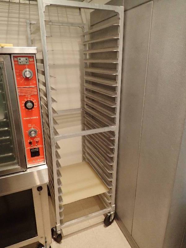 lot 1955 image: All Aluminum Full Sized Sheet Pan Rack On Castors