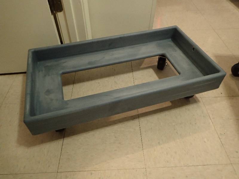 lot 1973 image: Cambro Milk Crate Cart