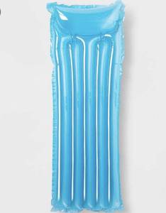 lot 4035 image: Pool Float
