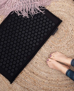 lot 4045 image: Acupuncture Mat Set