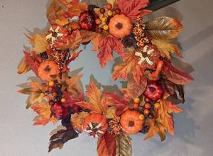 lot 4091 image: Autumn Wreath