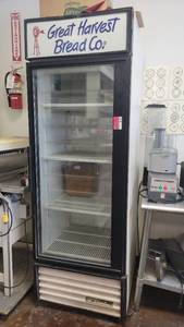 lot 10119 image: Commerical True GDM-23 Reach-In Glass Door Merchandiser&nbsp