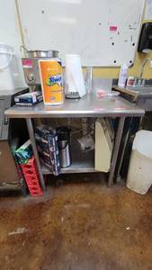 lot 10368 image: 3ft Stainless Steel Prep Table W an Undershelf