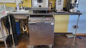 lot 10372 image: 6ft Handwashing Station W Pipe Metal Legs