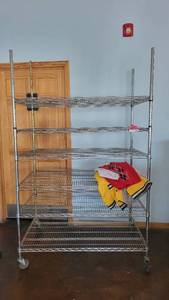 lot 10395 image: Stainless Steel 6-Tier Metro Rack on Wheels