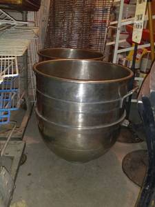 lot 15310 image: Heavy Duty 140 Quart Dough Mixing bowl