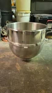 lot 15465 image: Heavy Duty 80 Quart Dough Mixing Bowl