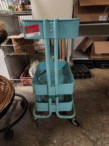 lot 15461 image: 3 Tier Baby Blue Organizer Cart