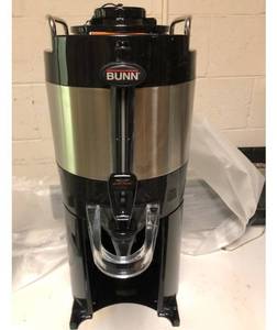 lot 10606 image: Bunn-O-Matic Coffee Maker