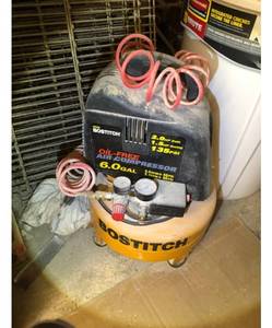 lot 10607 image: Bostich Oil Free 6.0 Gallon Air Compresser