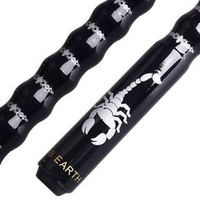 lot 4096 image: scorpion pool cue ab-earth