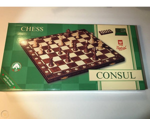 lot 50346 image: TOURNAMENT NO 5 CHESS SET