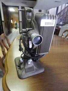 lot 1695 image: Antique Keystone Model A82 Movie Projector