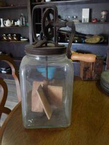 lot 1696 image: Vintage Table Top Butter Churn