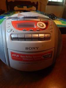 lot 2957 image: Sony CD Radio Cassette Recorder