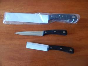 lot 2948 image: Set of Three Gold Coast Kitchen Knives