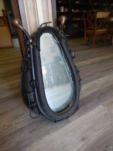 lot 2712 image: Vintage Horse Collar Mirror