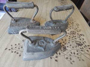 lot 2851 image: Collection of Three Antique Heavy Irons