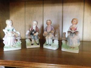 lot 2934 image: Four Statues