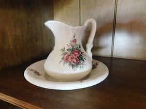 lot 2938 image: Replica pitcher & wash basin