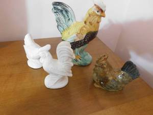 lot 2731 image: Hen & Rooster
