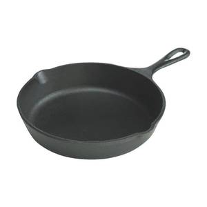 lot 40812 image: Lodge 8 Cast Iron Skillet