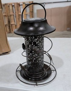 lot 6281 image: Solar Powered Light Hanging Lantern