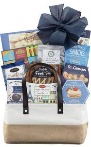 lot 4212 image: Gourmet Gift Basket by Wine Country Gift Baskets