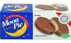 lot 4274 image: MoonPie Mini Chocolate Marshmallow Sandwich  Small Bite Size Chocolate Covered Graham Cracker & Marshmallow Pie, 1 Ounce (Pack of 12) (144Count Total)