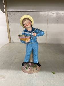 lot 5 image: vintage boy figurine